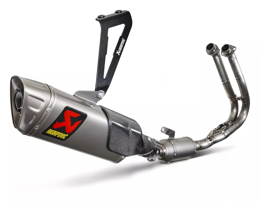 Akrapovic Evolution Exhaust System Yamaha R7 2026