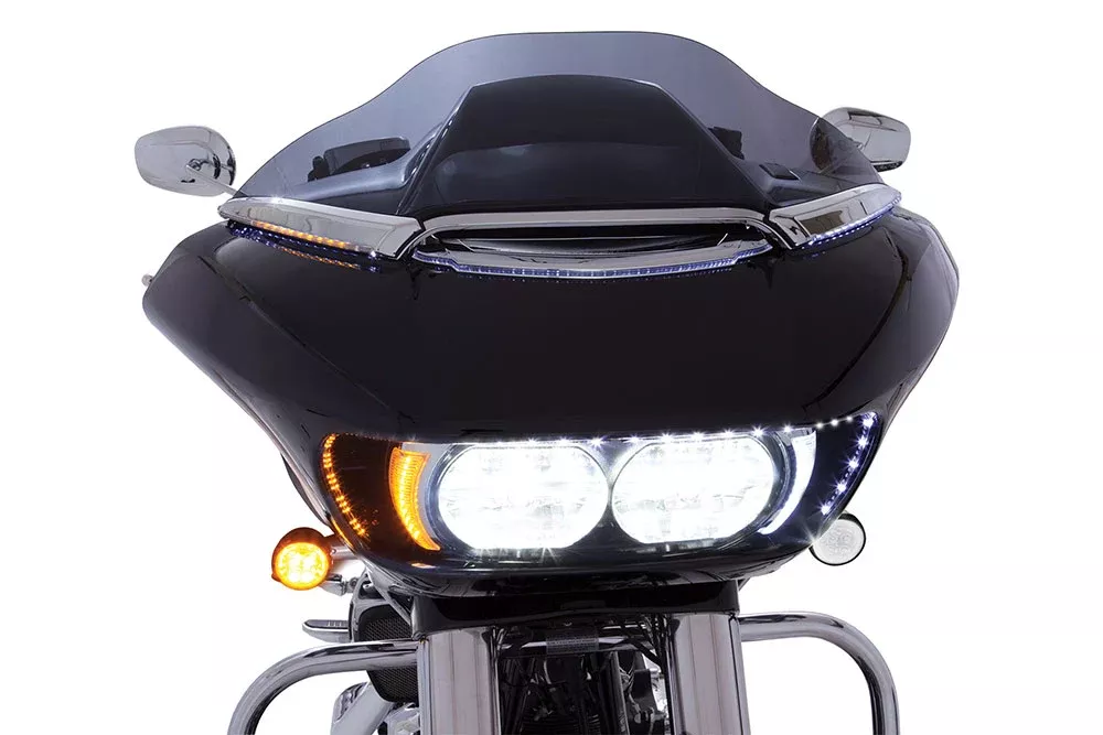 Ciro Fang Lighted Vent Trim for Harley Shark Nose Fairing 15-23 (Old Fairing Design)-Chrome or Black