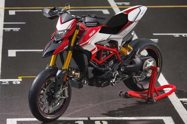 Ducabike DBK Cshm01 Hypermotard 821/939 Seat Cover