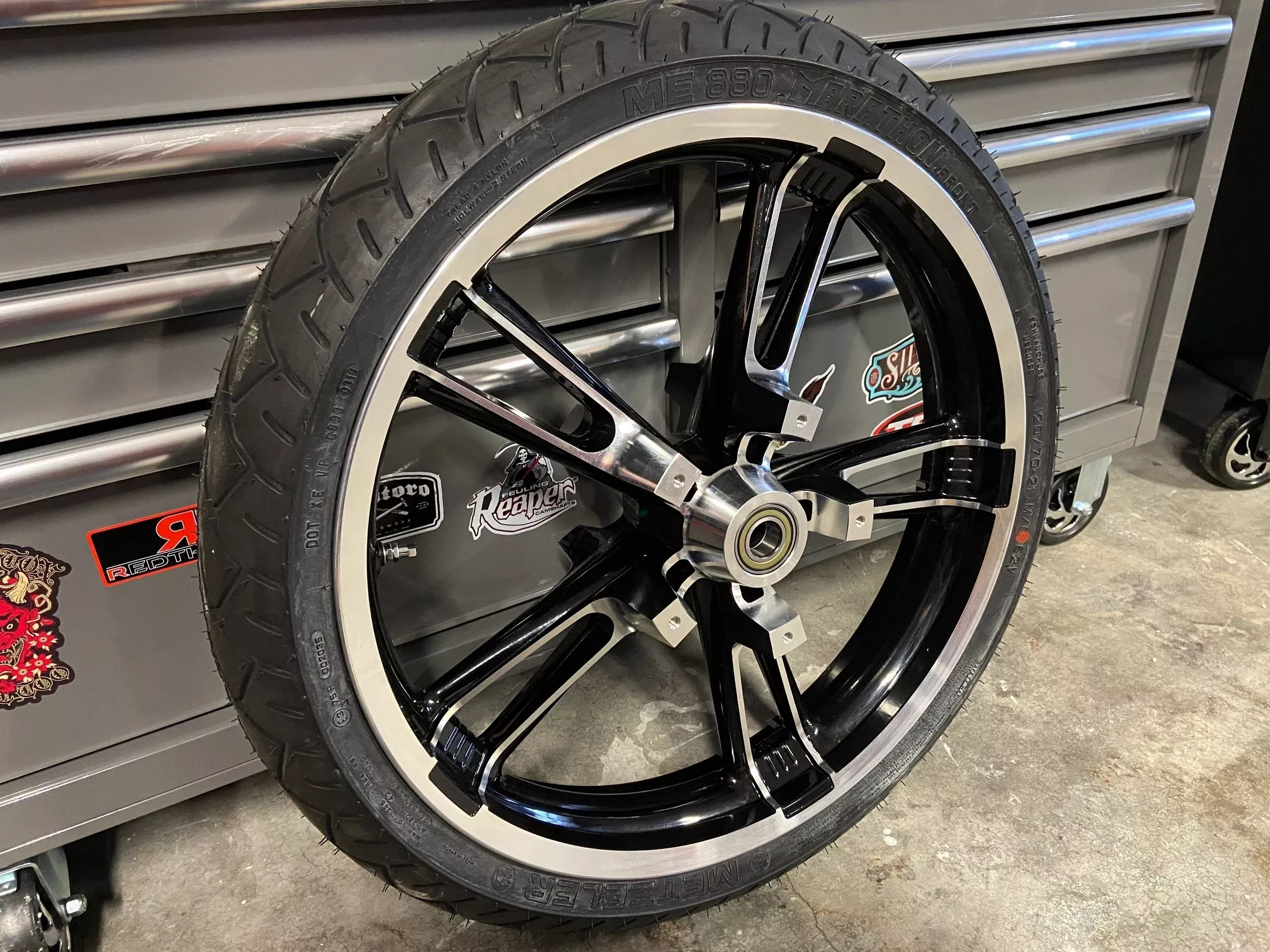 ENFORCER 21X3.5" FRONT WHEEL/TIRE PACKAGE HARLEY DAVIDSON BAGGERS 00-25
