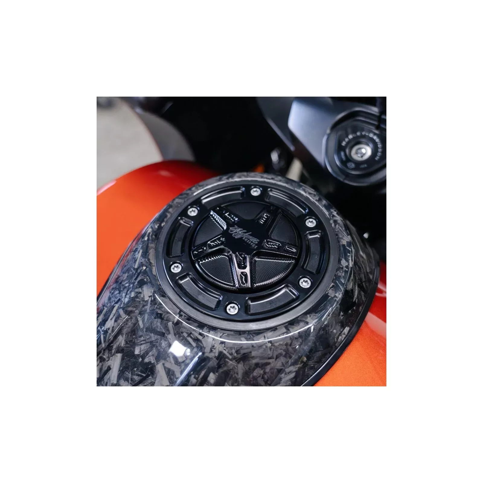 HOFMANN DESIGNS – 5 STAR GAS CAP ASSEMBLY BLACK CVO 23-24