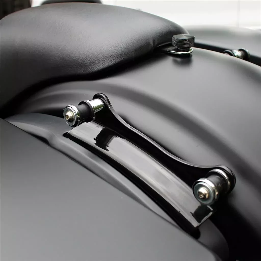 Hogworkz Four Point Docking Hardware Kit for Harley Touring ’09-’13