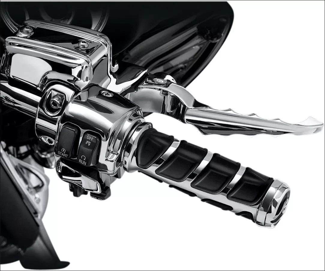 Kuryakyn Chrome Kinetic Grips for Harley-Davidson with Electronic Throttle