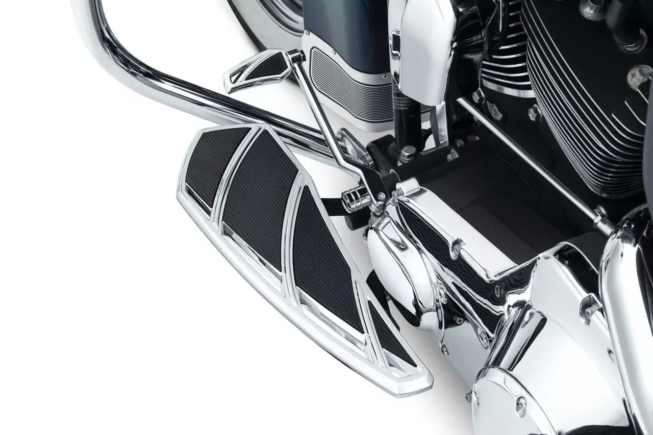 Kuryakyn Phantom Floorboards for Harley-Davidson ’83-20 Touring & Trikes, ‘86-’17 FL Softail & '12-'16 Dyna Switchback (Choose Chrome or Black)