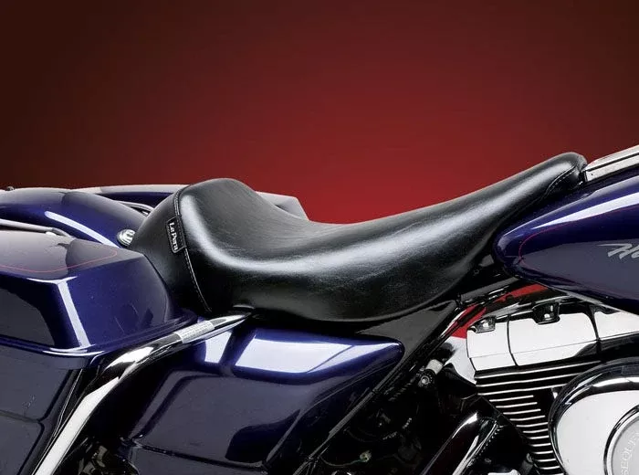 Le Pera LH-005 Bare Bones Smooth Low Profile Solo Seat Harley FLHT FLTR 02-07