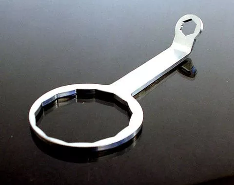 Rivco "The Wench" 2-In-1 Oil Filter/Drain Plug Wrench Tool