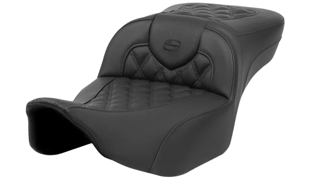 Saddlemen Roadsofa Extended Reach Seat Lattice Stitch Without Backrest – 823-07-184 For Harley Touring 2023-2026