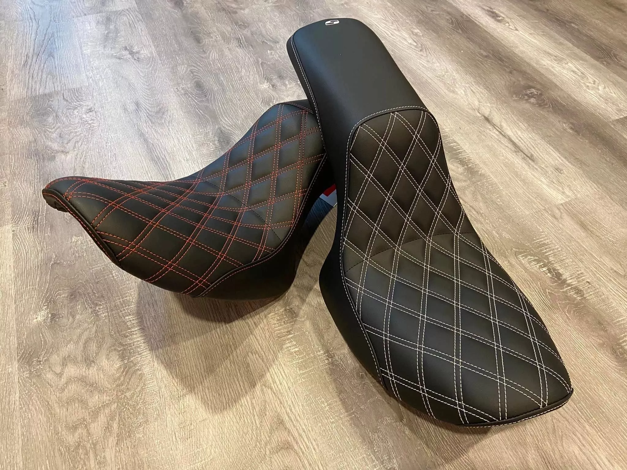 SADDLEMEN STEP SEATS 84-99 HARLEY DAVIDSON SOFTAILS