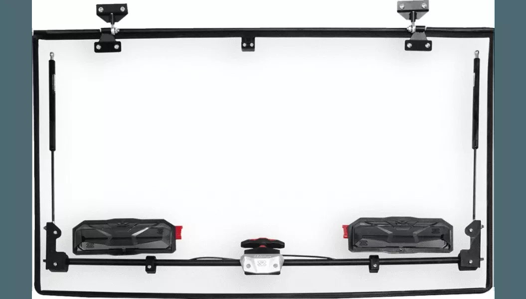 Seizmik Flip-Up Windshield with Vents for '16-23 Can Am Defender Models