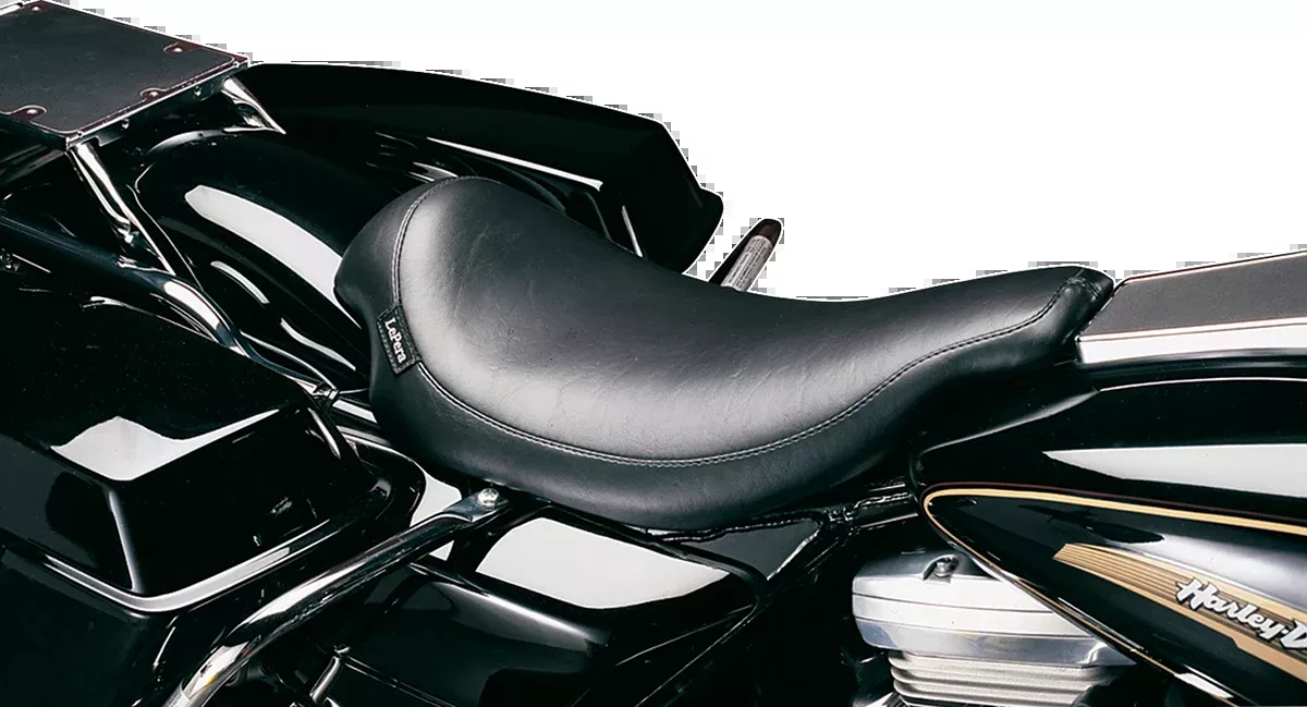 Silhouette Solo Seat - Smooth - Black - FLT/FLHT '91-'96