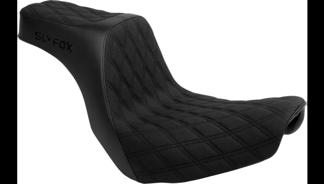 SlyFox High Noon Diamond Stitched Gripper Seat 2018 – 2025 Softail (Lowrider, Lowrider ST & Sport Glide)