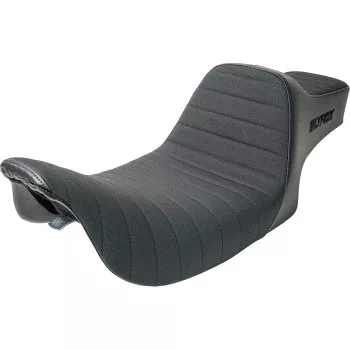 Slyfox Highnoon Seat with Tuck N Roll Gripper – 1997–2007 Harley-Davidson Touring