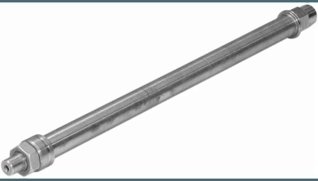 Swingarm Pivot Shaft / FXR
