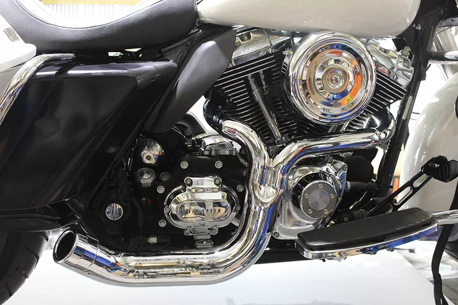 VTWIN LAKE PIPES 2:1 EXHAUST CHROME HARLEY BAGGERS 95-16